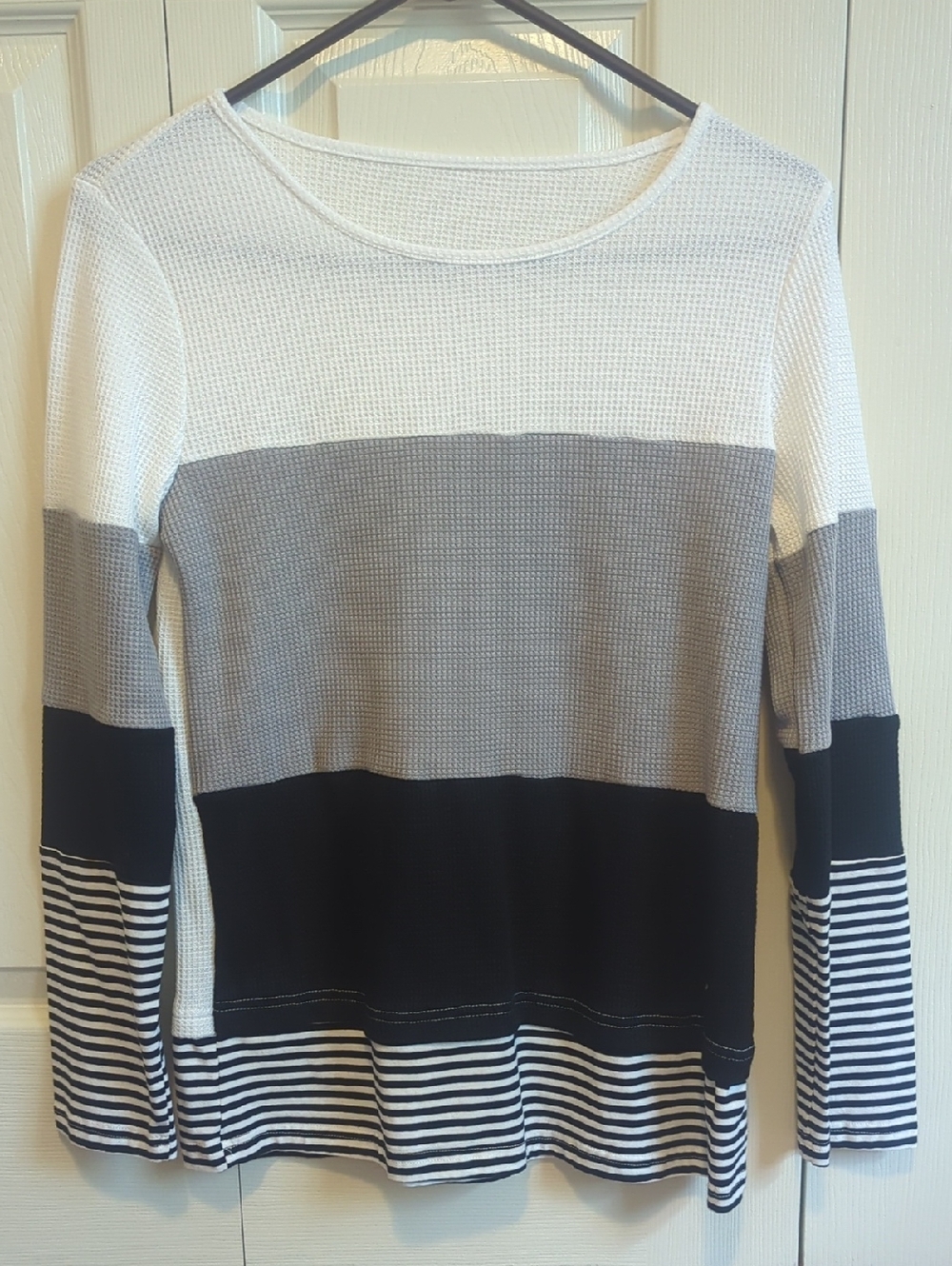 Waffle Colorblock Long-Sleeve Top - White, Gray & Black